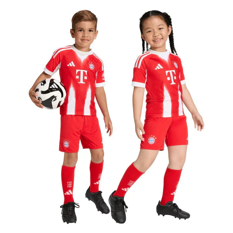 Bayern Munich Home kit kids 2025/26