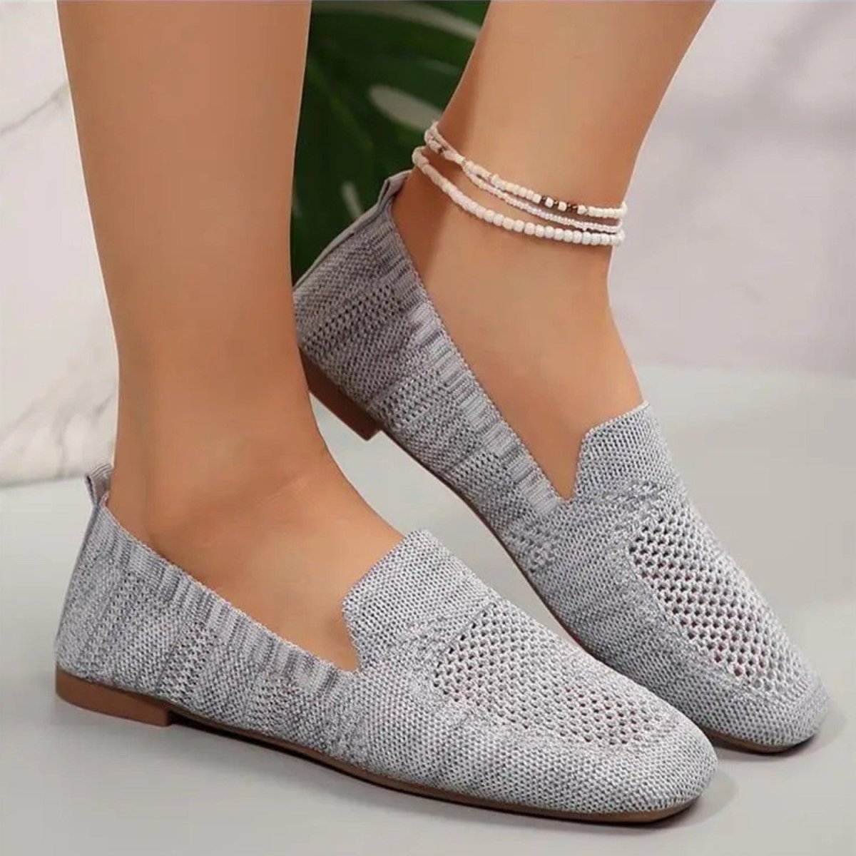 Lightweight Breathable Comfort Flats