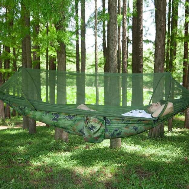 Outdoor Hammock with Bug Net – Ultra-Light Nylon & Quick Setup