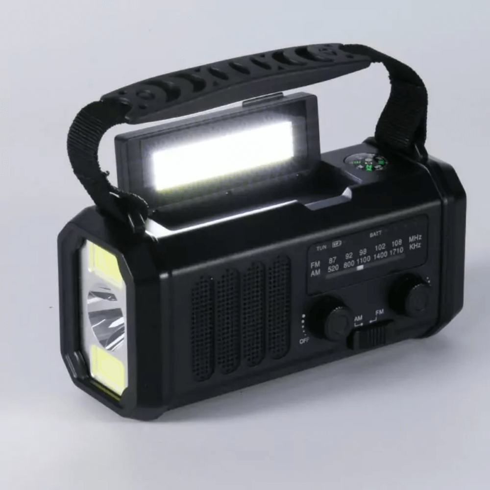 10,000mAh Emergency Radio – Solar, Hand Crank & Power Bank in One