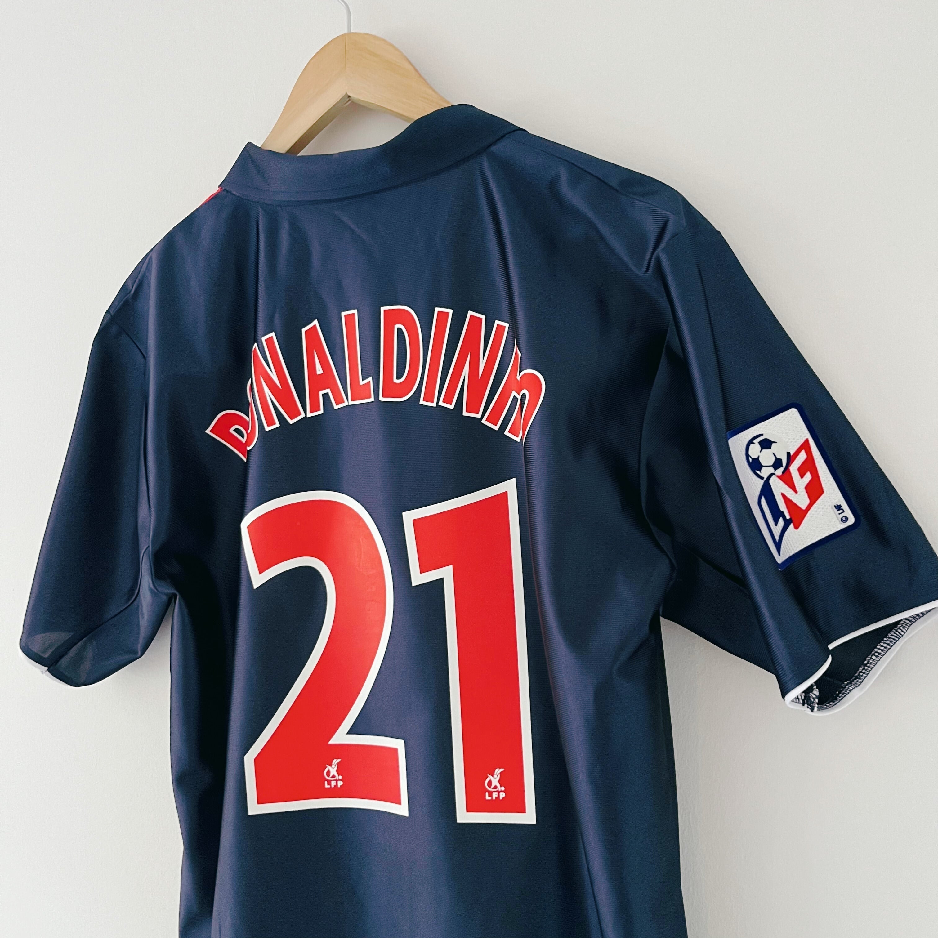Retro PSG Shirt 2001-02 Home